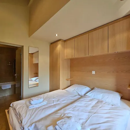 Aramis Dachwohnung 4