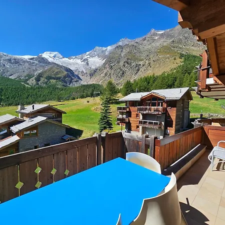 Apartment Aramis Dachwohnung 4 *