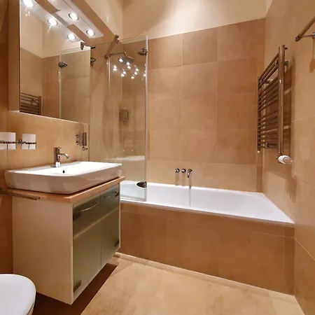 Aramis Dachwohnung 4 아파트